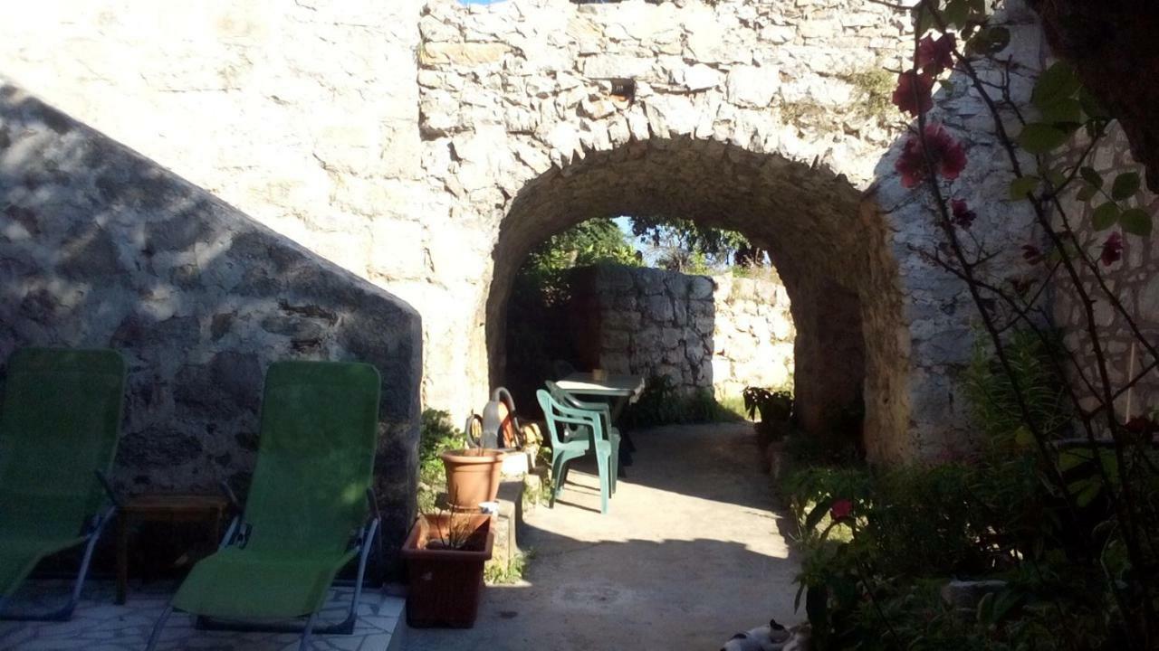 Cottage Melita The Apartment For Animal Lovers Babino Polje ภายนอก รูปภาพ