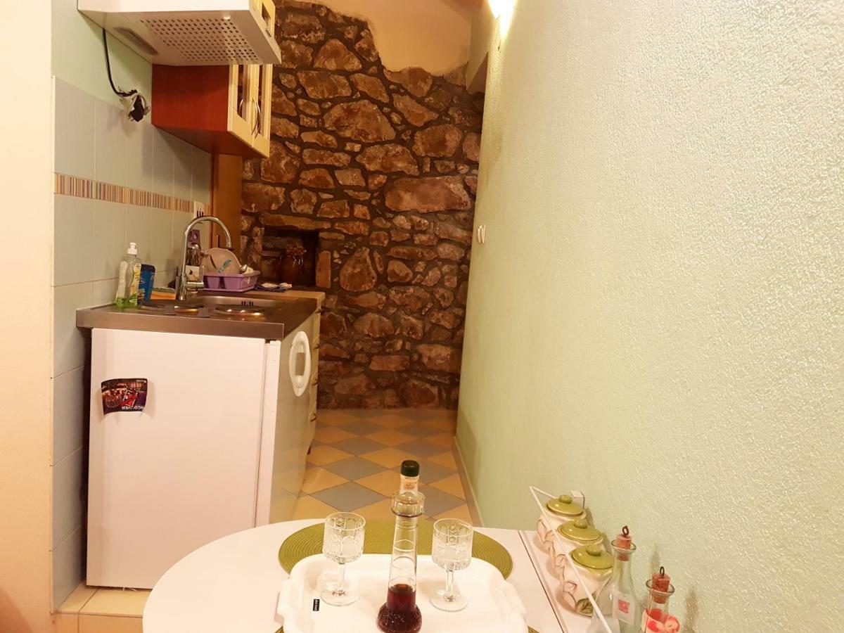 Cottage Melita The Apartment For Animal Lovers Babino Polje ภายนอก รูปภาพ